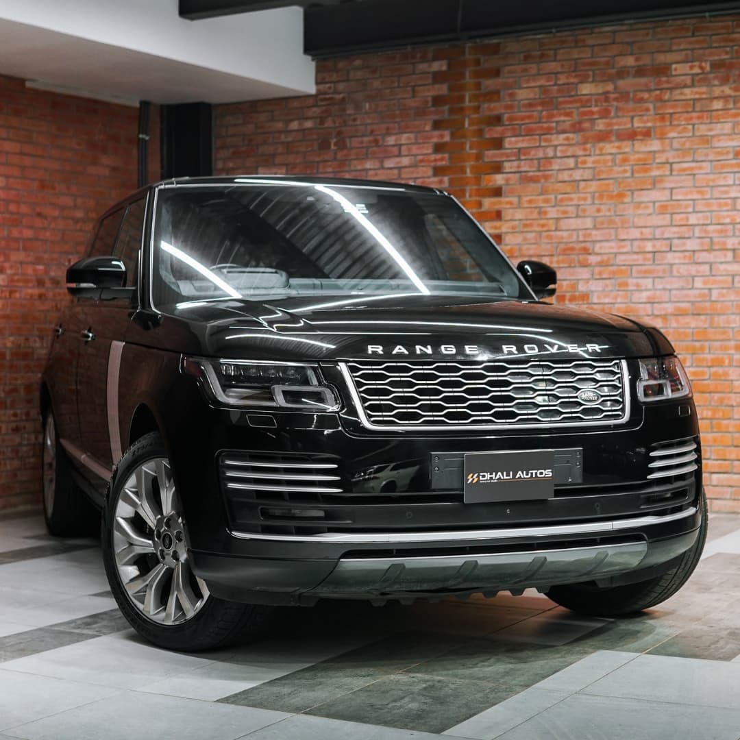 Range Rover P400e autobiography